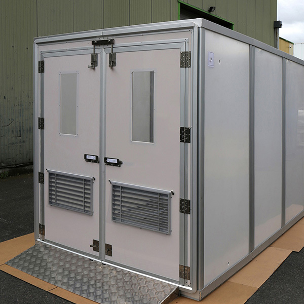 Nouveau Sas De Decontamination Chez Lapro Environnement Portail De La Securite Et De La Sante Au Travail